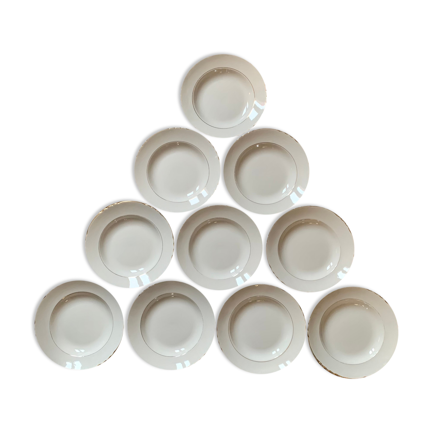 Lot of 10 hollow plates Mill of The Wolves semi-porcelain