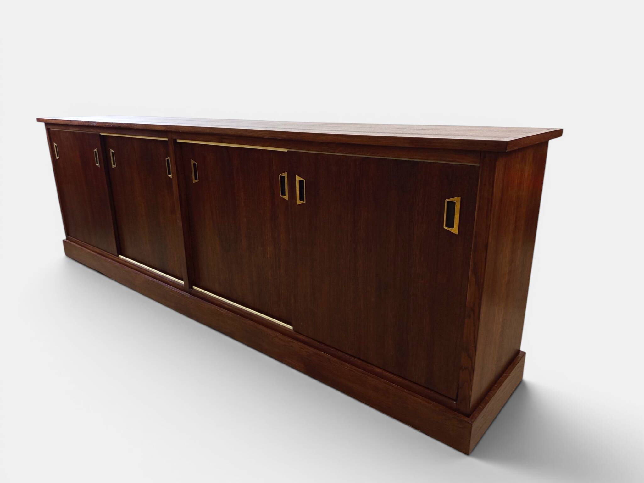 Large double-sided modernist sideboard in oak – 250 cm