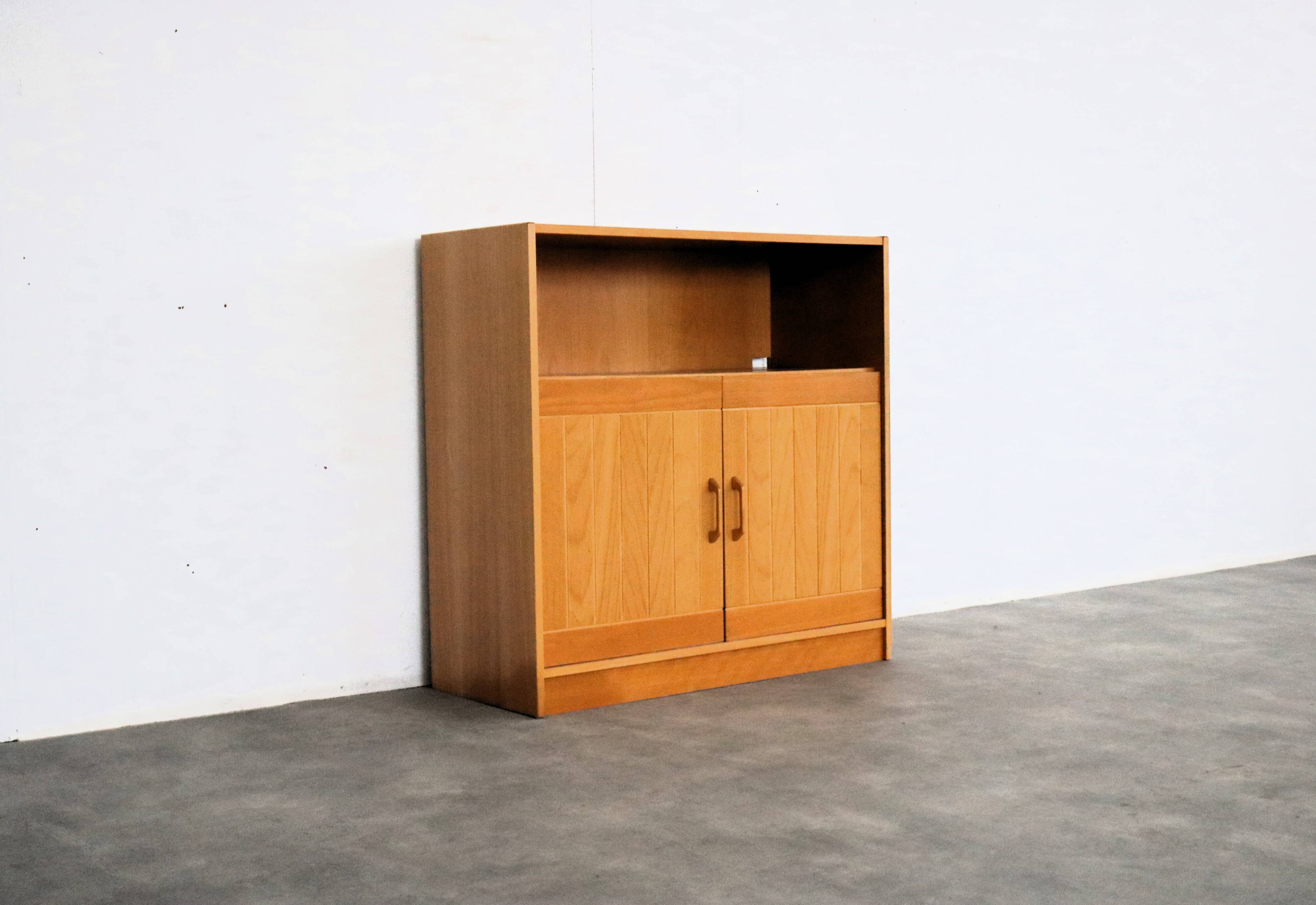 Armoire murale vintage, Suède