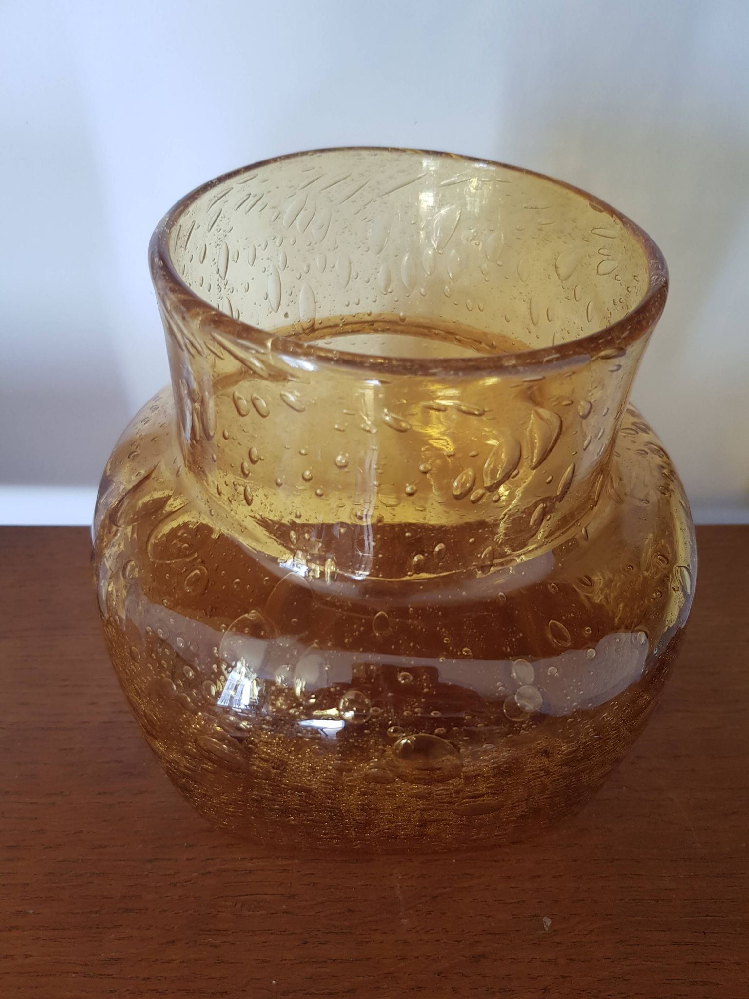 Vase en verre vintage