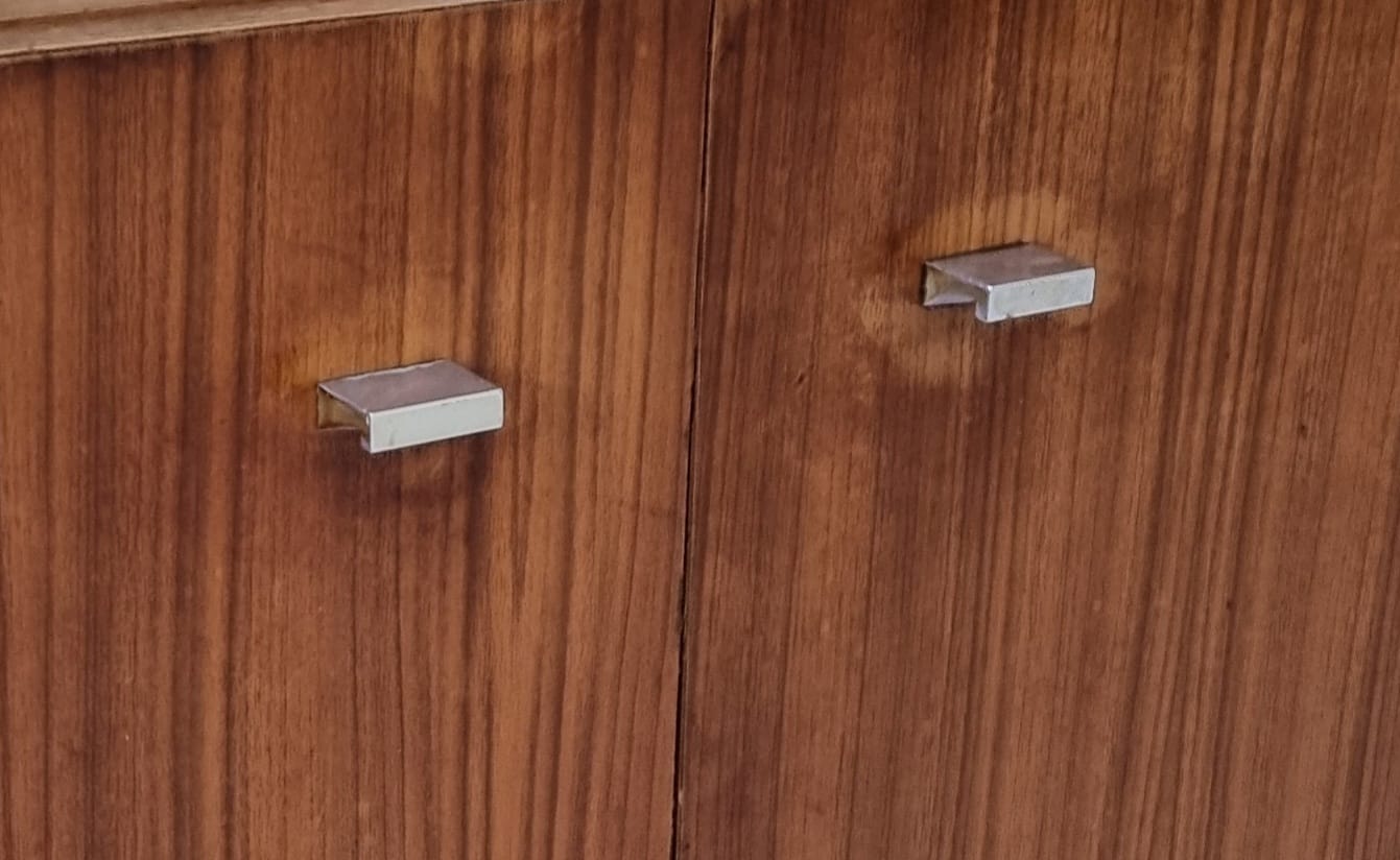 Armoire du milieu du siècle