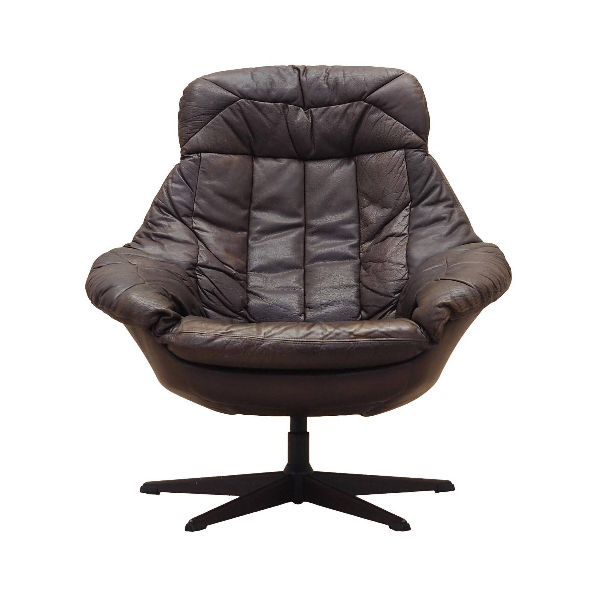 Leather swivel armchair, Danish design, 1960s, designer: H.W. Klein, manufacture: Bramin