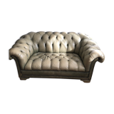 2-seater chesterfield sofa