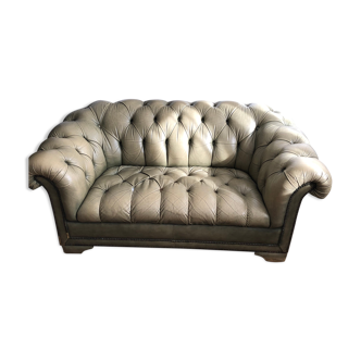 2-seater chesterfield sofa