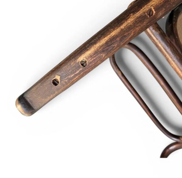 Repose-pieds en bois cintré et en osier modèle 7001 par Michael Thonet pour Thonet / années 1930