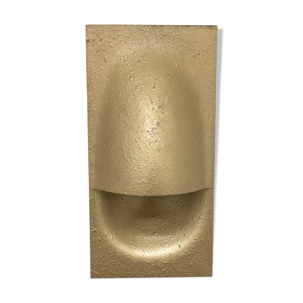 Applique balance par Bertrand Balas pour Raak