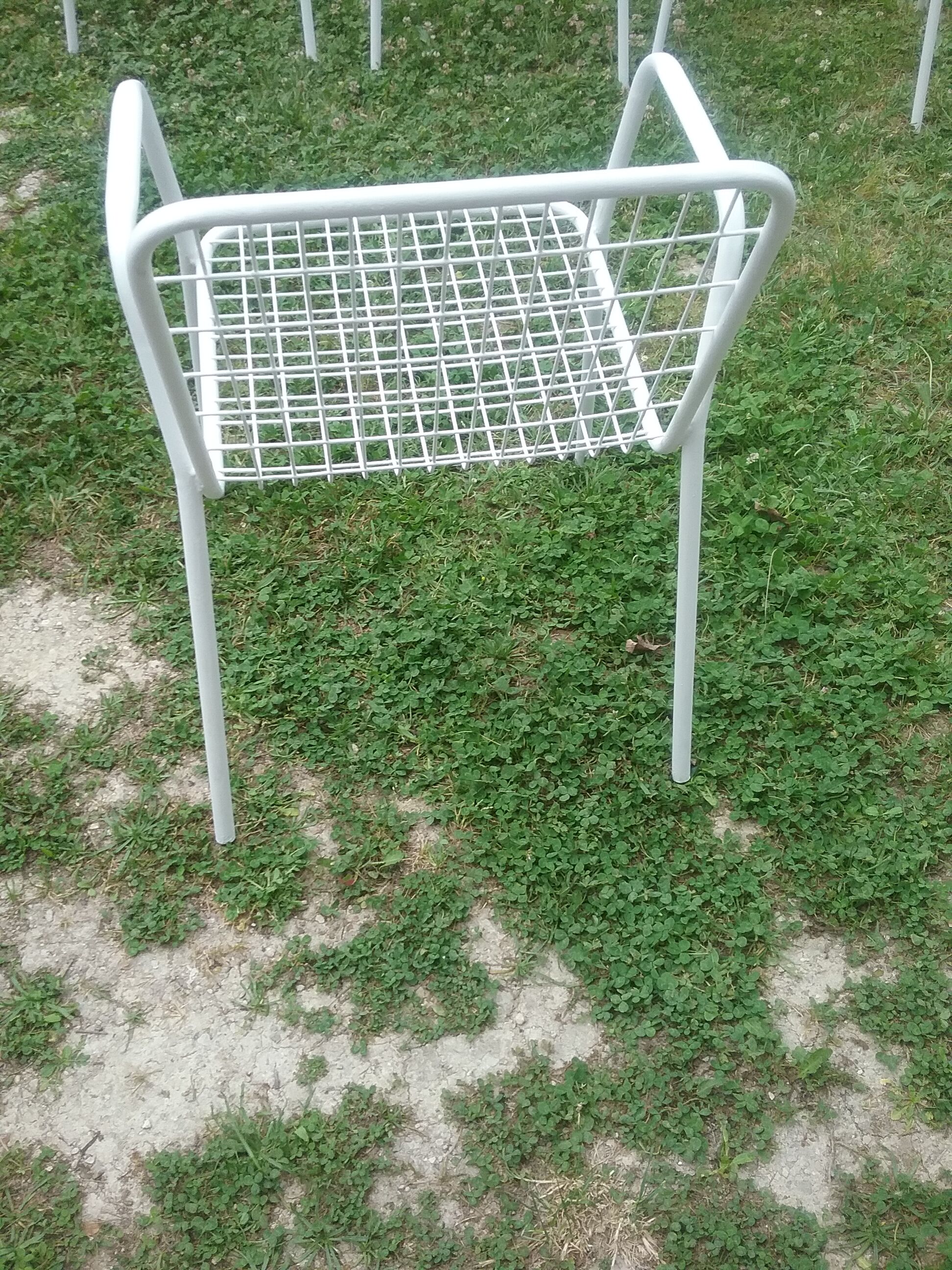 Suite of 4 EMU armchairs