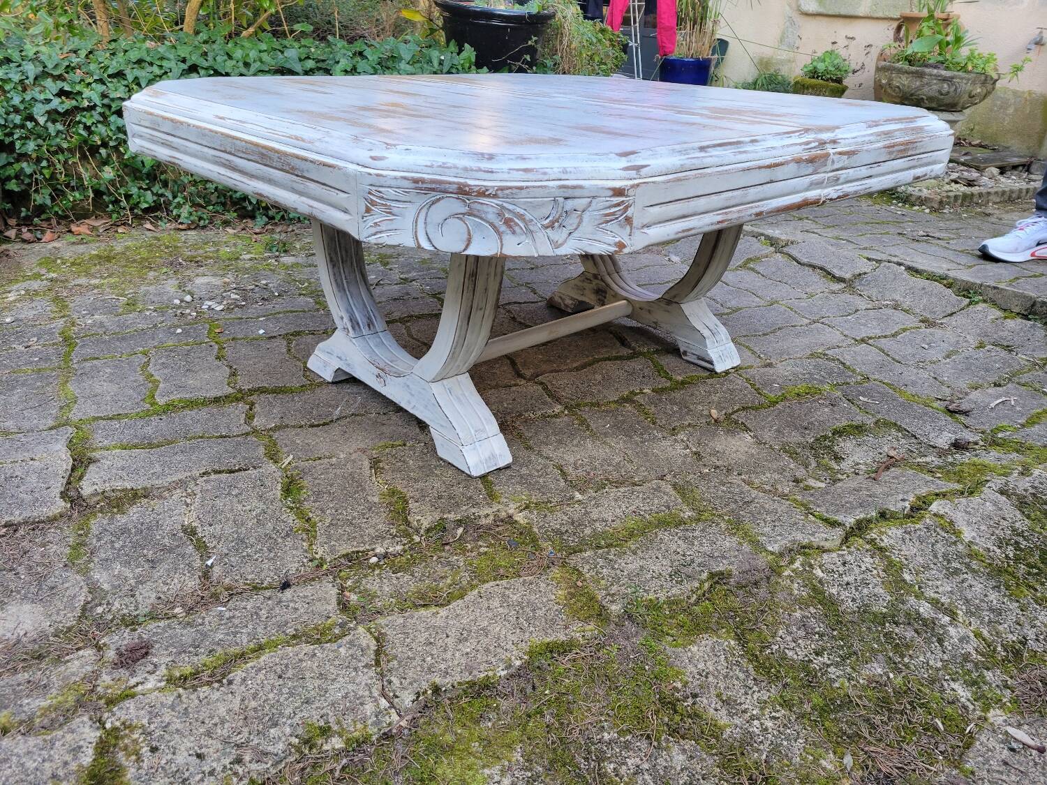 Art Deco coffee table