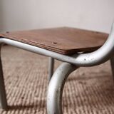 Ancienne chaise d'écolier en bois et métal