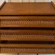 Commode vintage pieds compas