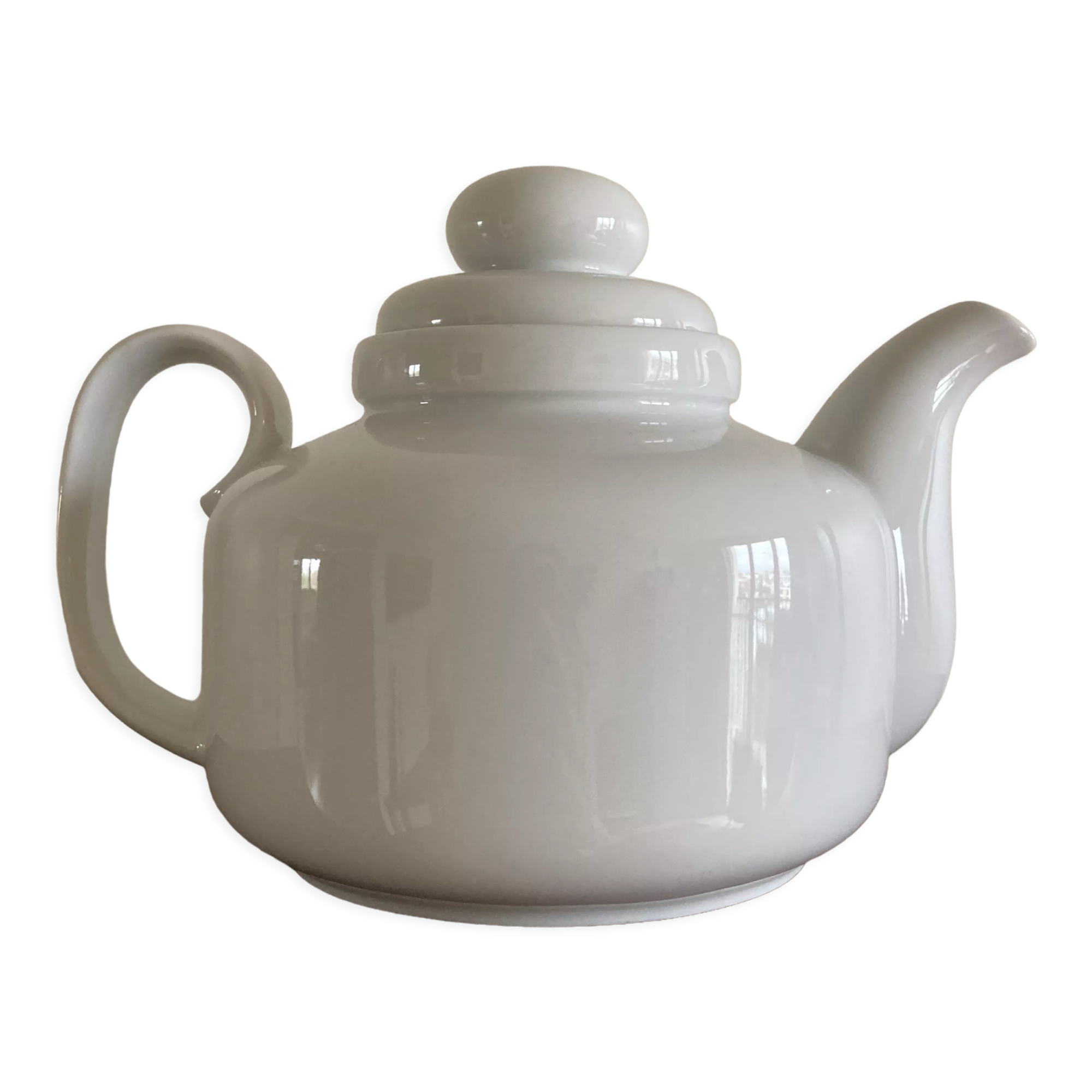 Winterling white porcelain teapot