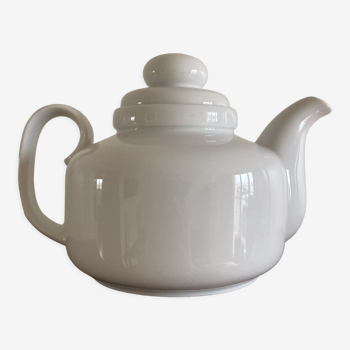 Winterling white porcelain teapot