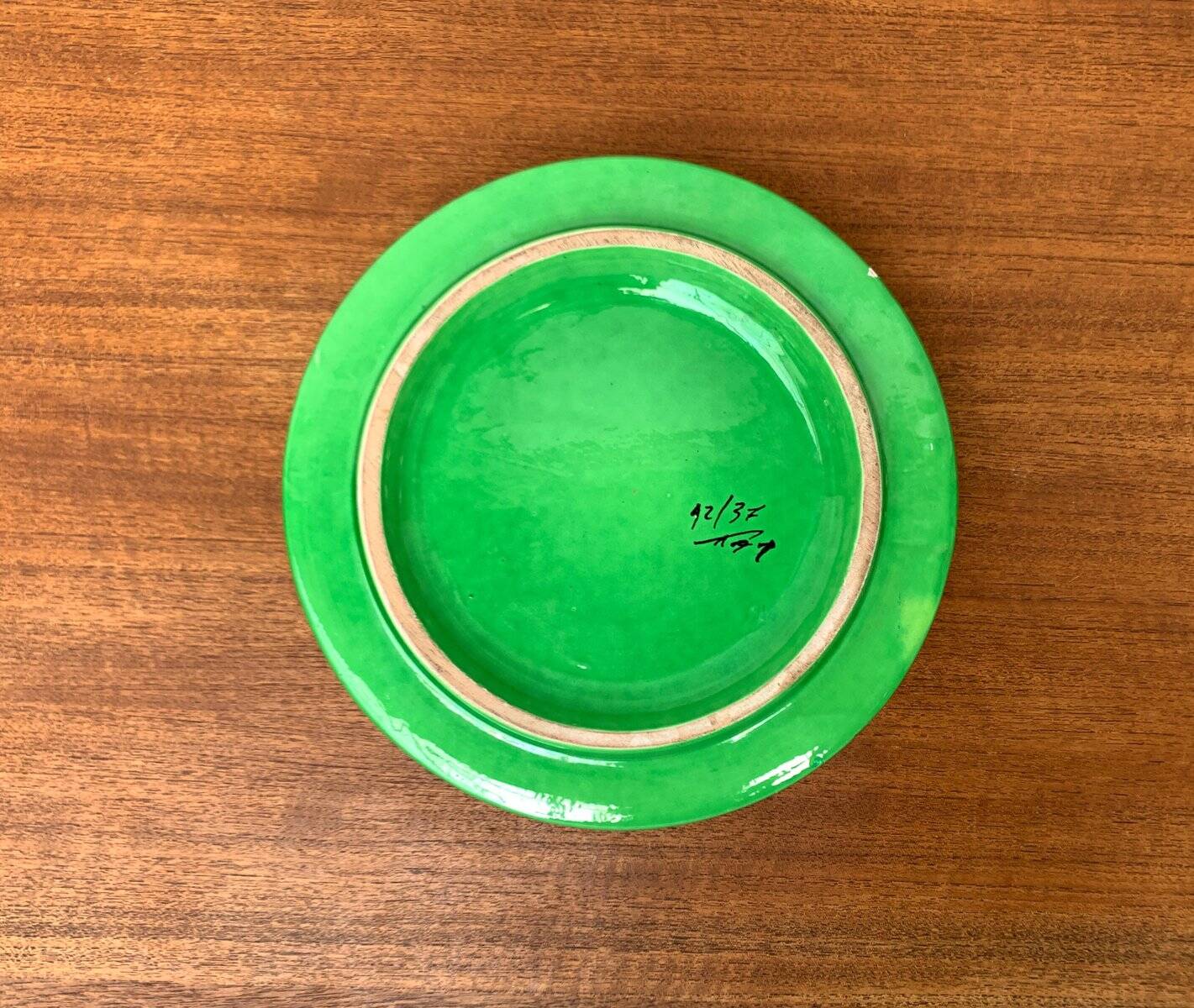 Italian ceramic platter from the mid-century by Bitossi for Rosenthal Netter, 1960s.