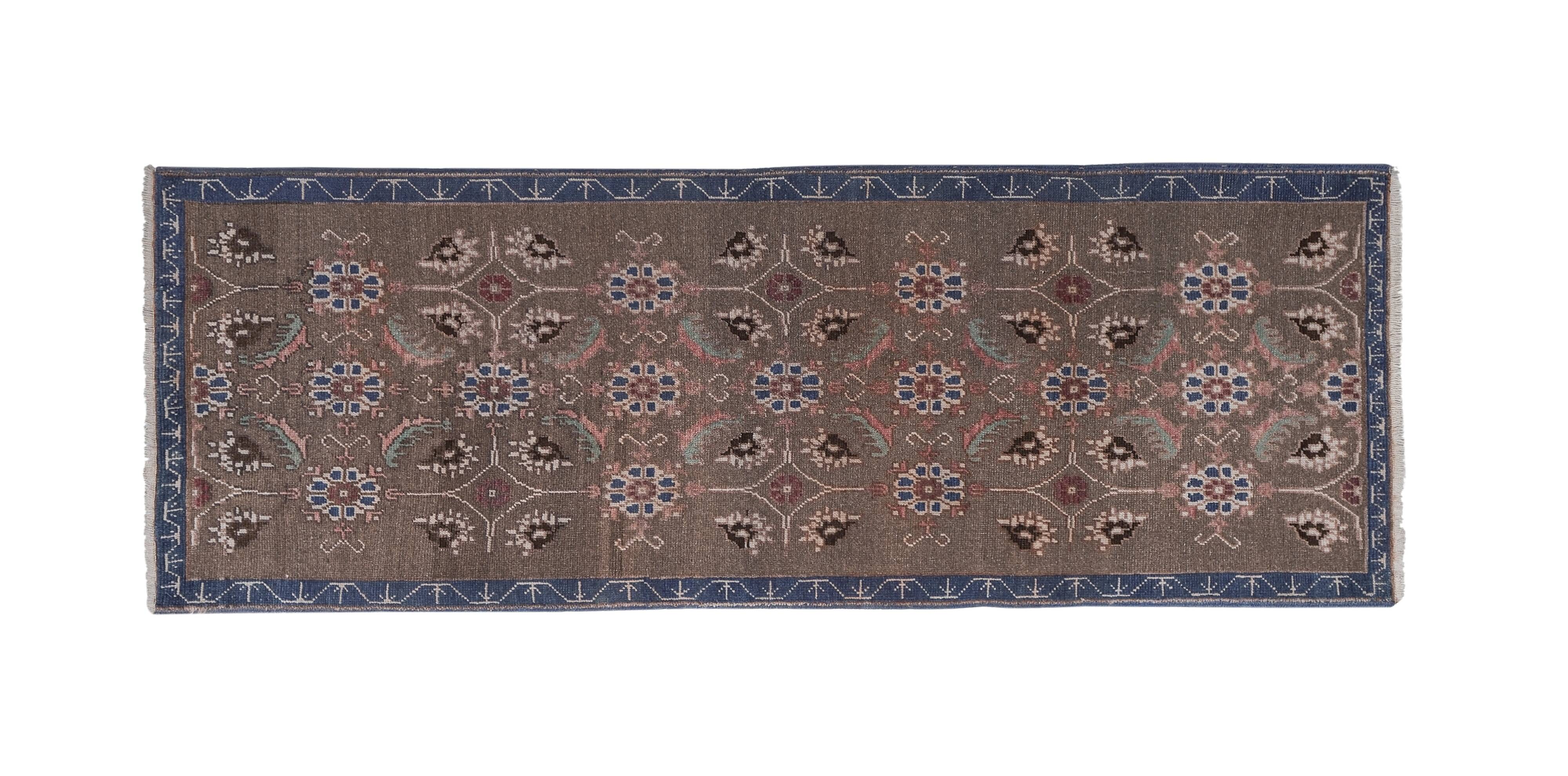 Vintage Turkish Oushak Rug Handwoven 79x230 cm