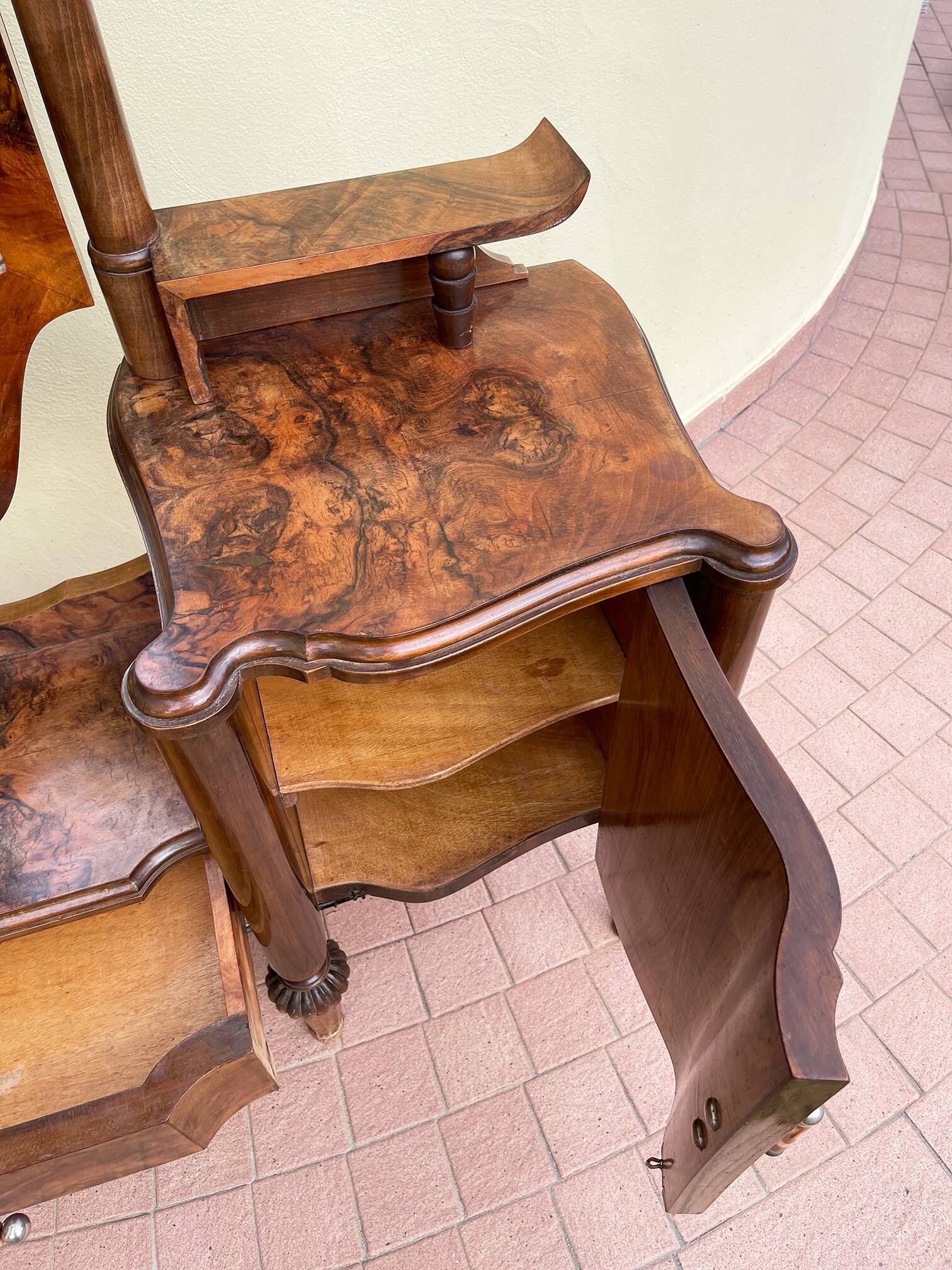 Pétinuse Art Déco Italienne Années 1910