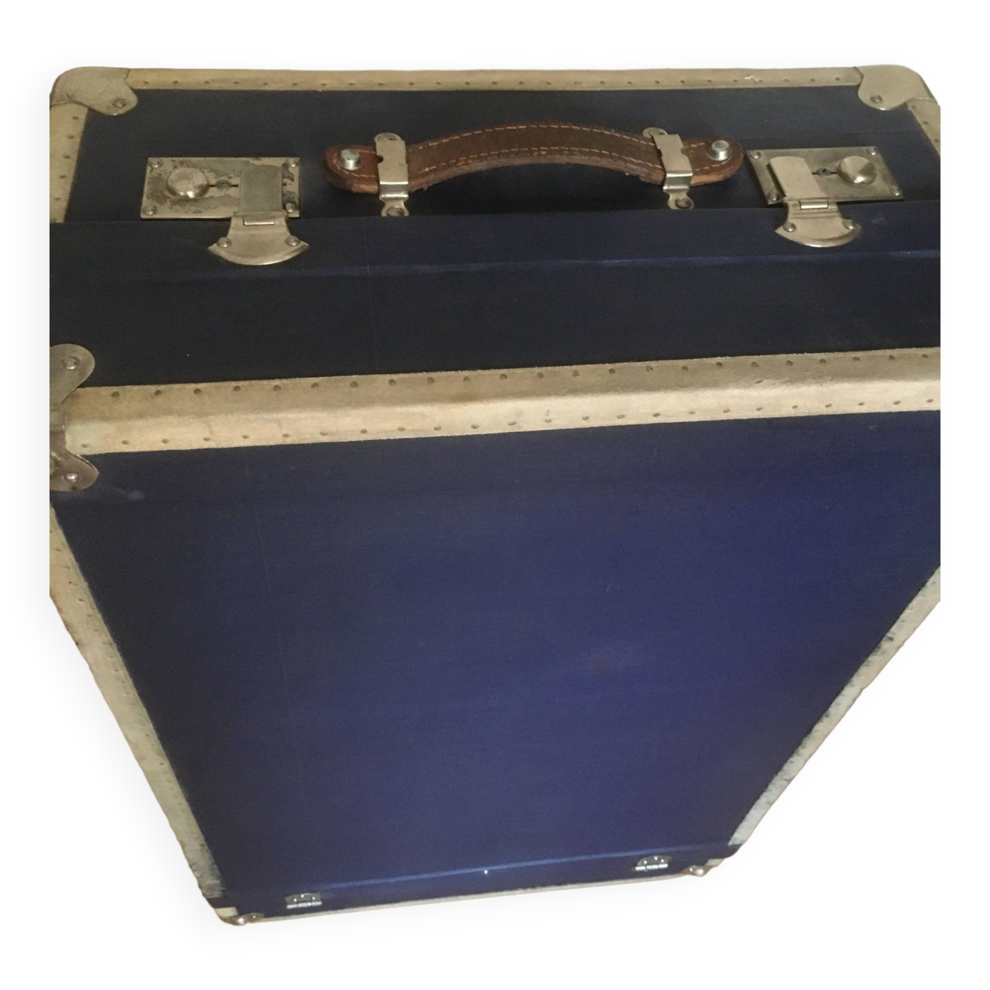Travel trunk