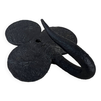 Cast iron coat hook “Clover”
