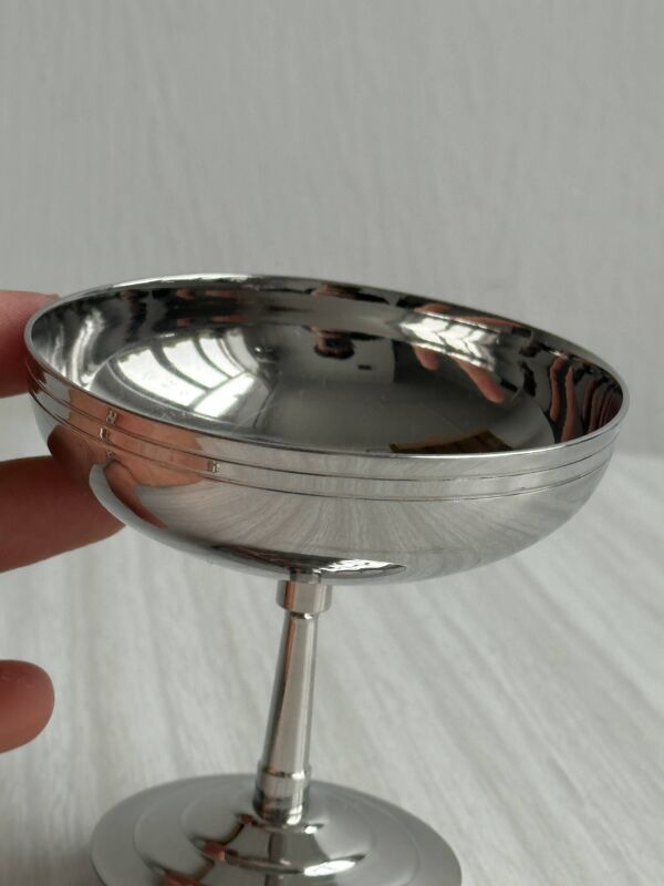 6 coupelles sur pied en inox Letang Remy