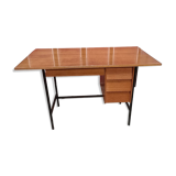 Bureau moderniste des années 50