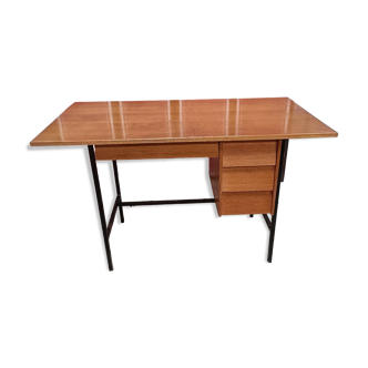 Bureau moderniste des années 50