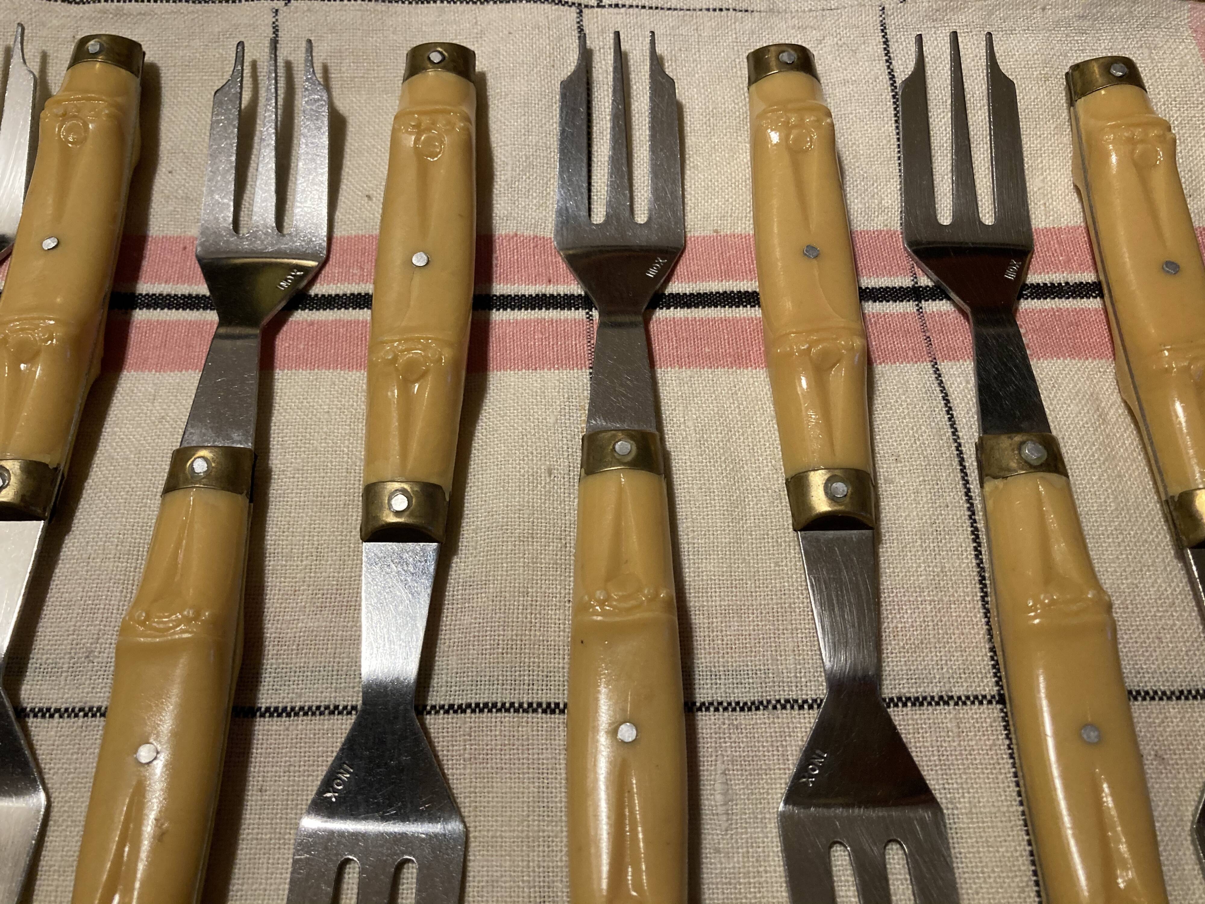 Lot de 10 fourchettes à dessert