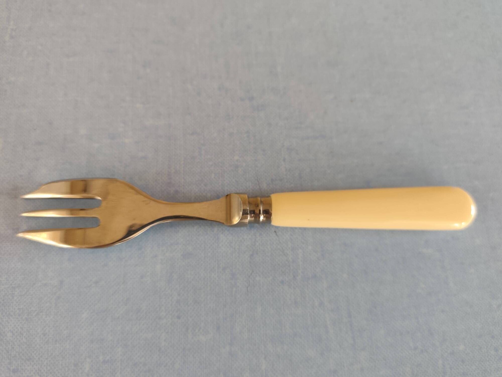 Set of 12 dessert forks scof
