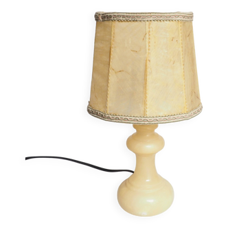 Ivory alabaster lamp