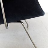 Eero Saarinen Womb Chair for Knoll International