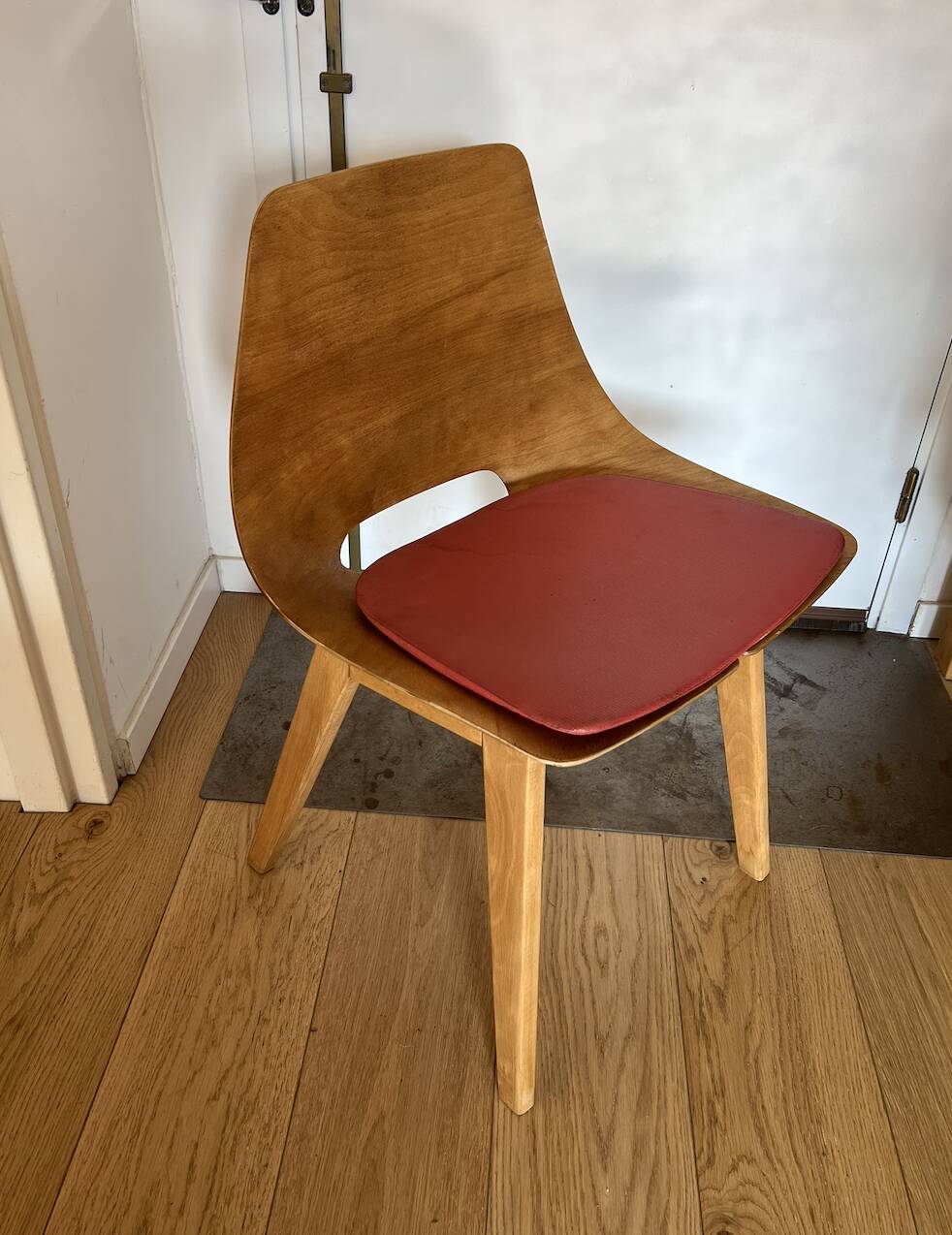 Tonneau Chair by Pierre Guariche for Steiner, 1950s