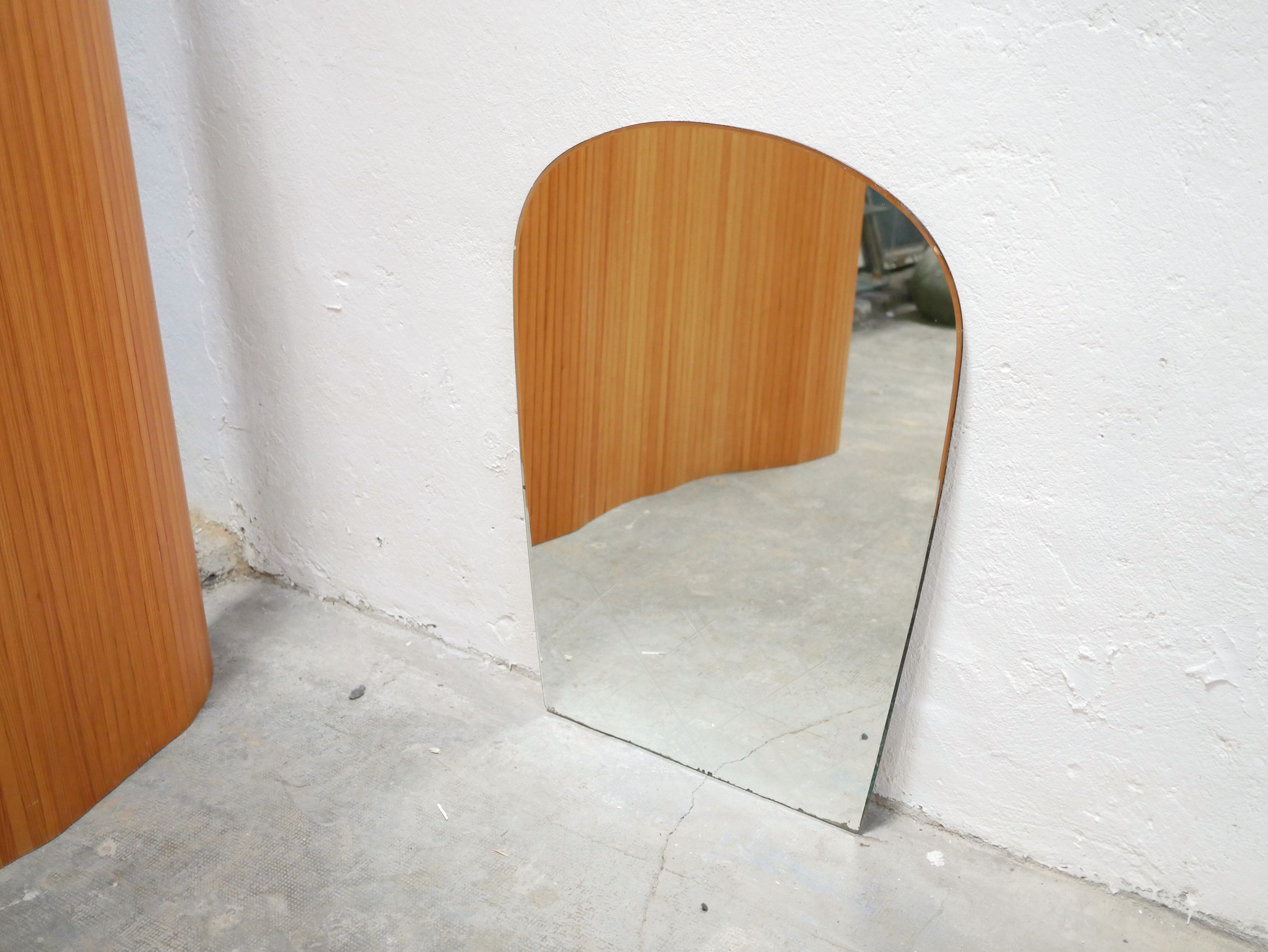Beveled art deco mirror 99cm x 69cm