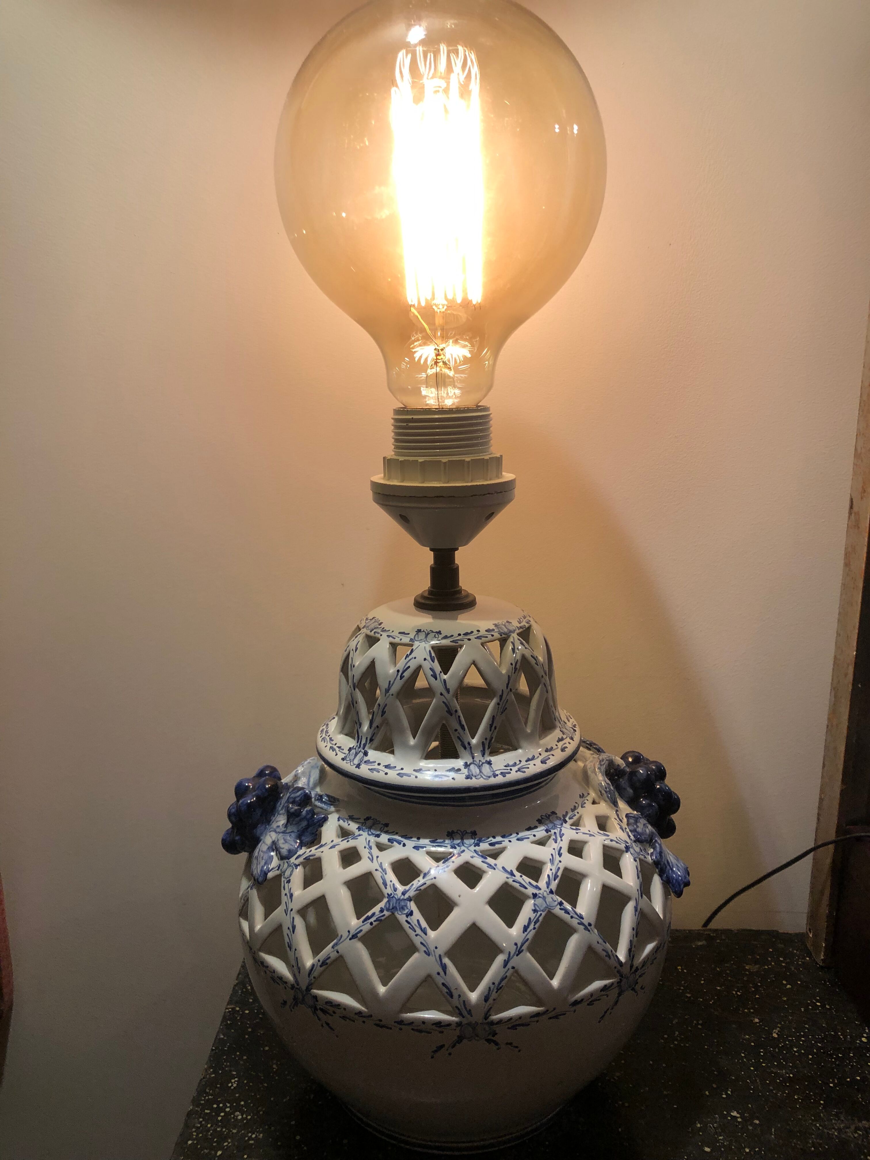 Openwork lamp foot Faïencerie d'Art de Malicorne