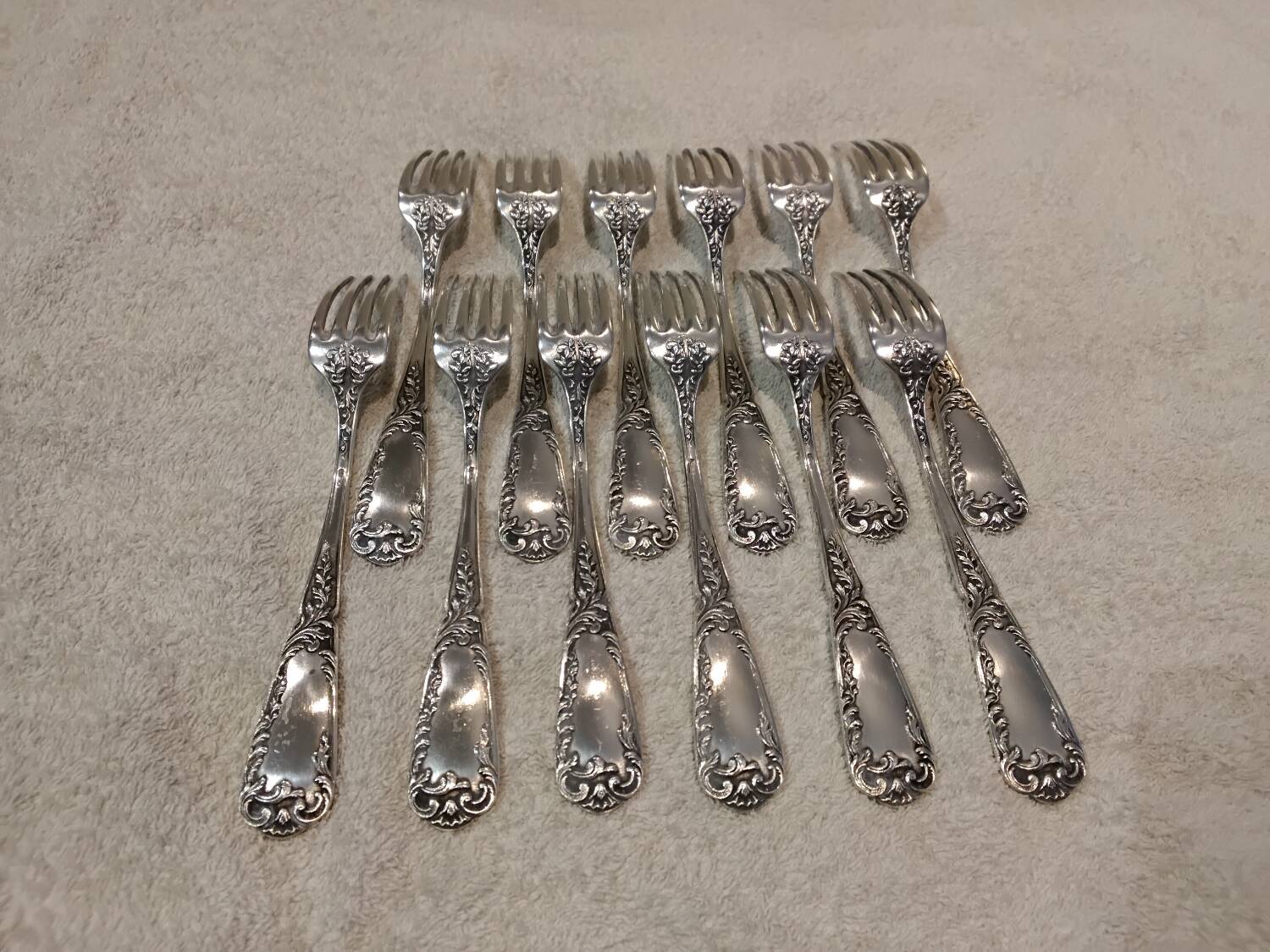 12 silver-plated metal dessert forks SFAM rocaille 19.1cm