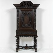 Cabinet néo-baroque de Danzig en chêne - vers 1870-1880