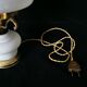 lampe de chevet en opaline blanche
