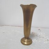 Vase en laiton