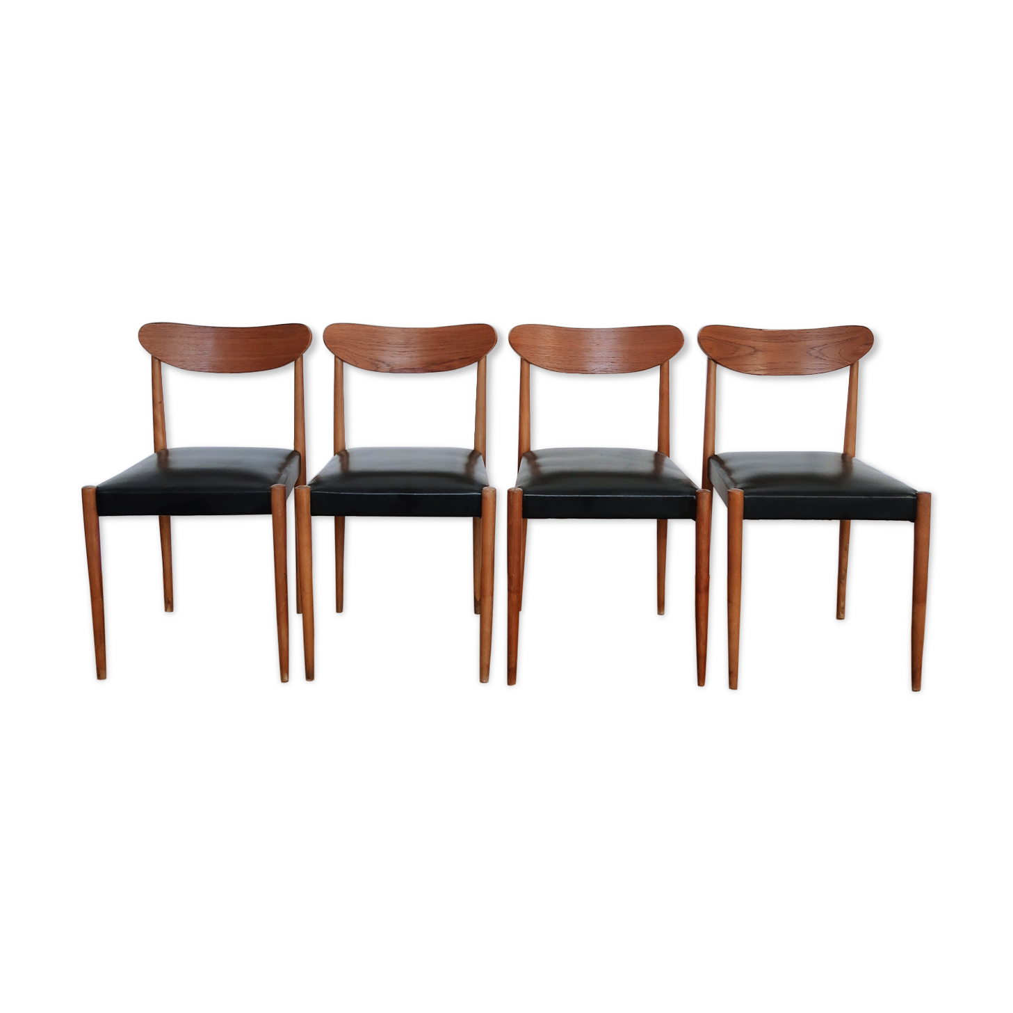 4 Scandinavian chairs skaï black