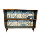 Small vintage library