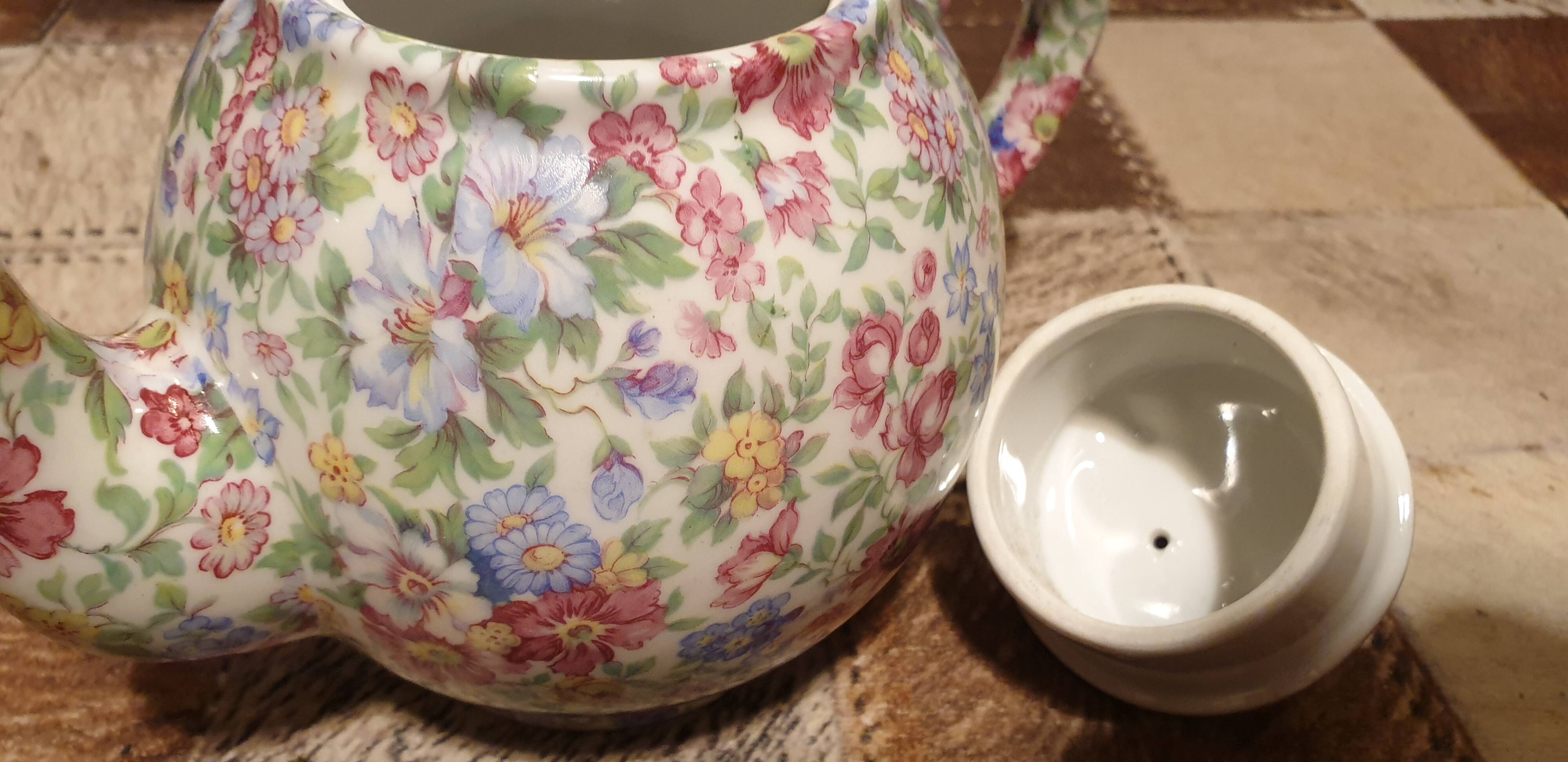 Geneviève Lethu enameled ceramic coffee maker