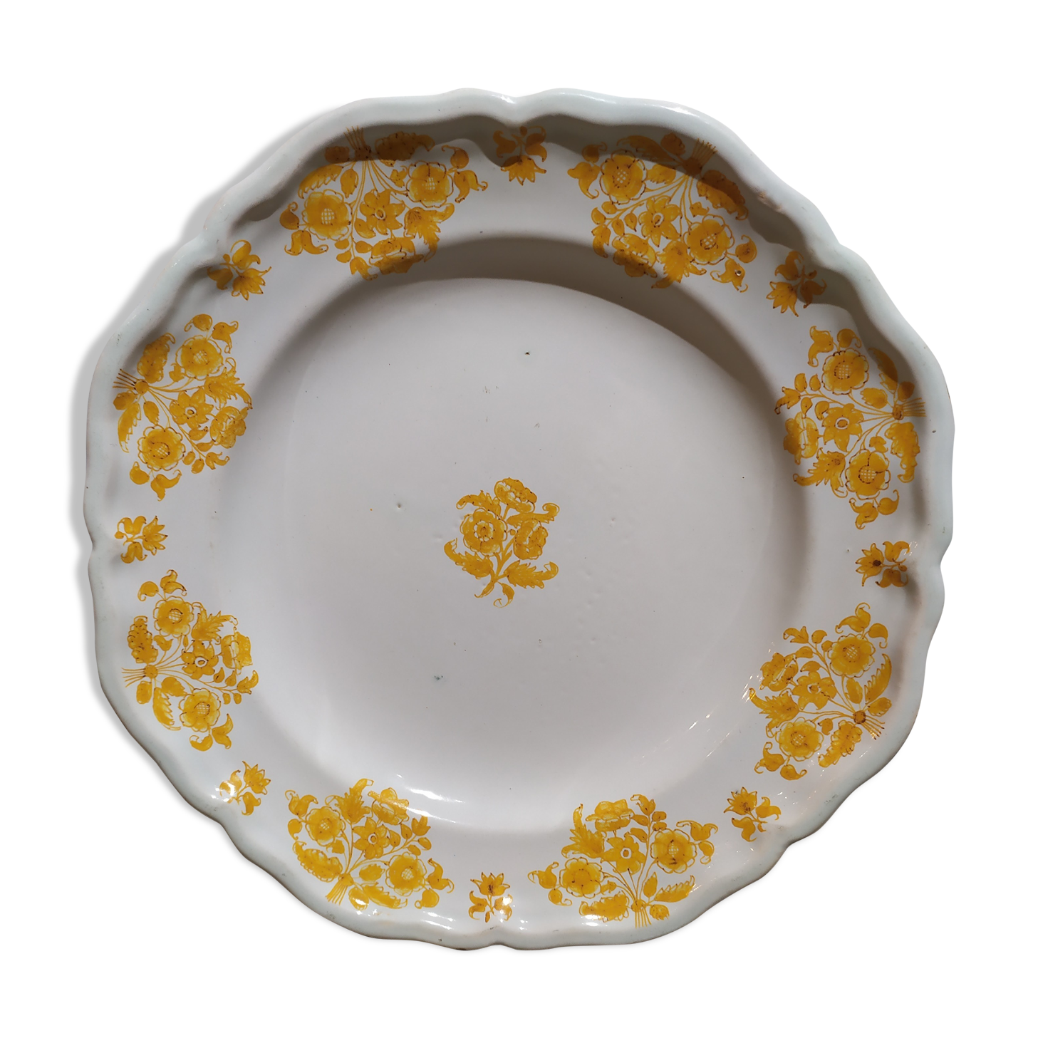 Plate of 18th century Moustiers