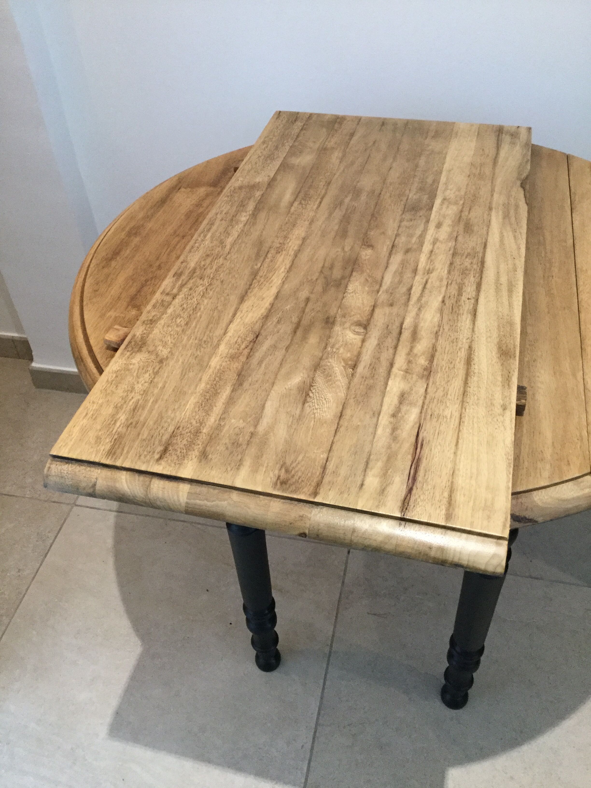 Round table wood diameter 81 cm