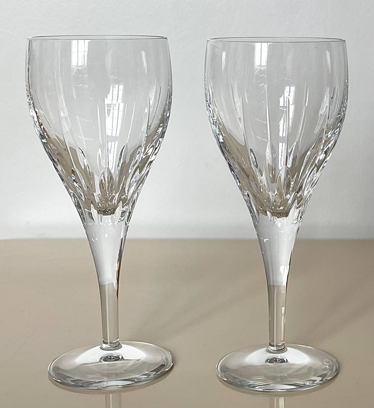 2 stemmed glasses from the Lorraine crystal factory