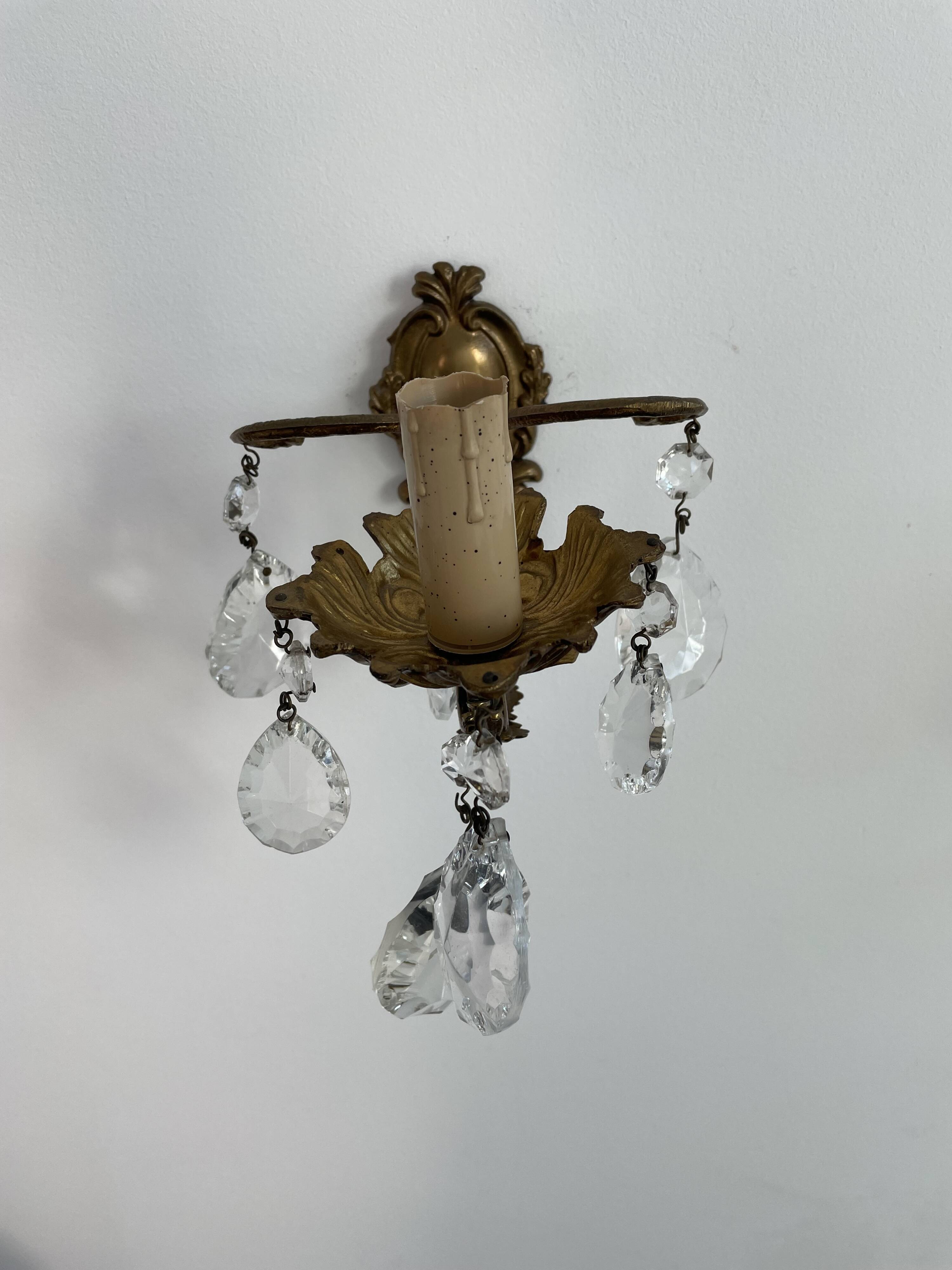 Pair of antique wall lamps - golden metal - grapevines - 1 lights