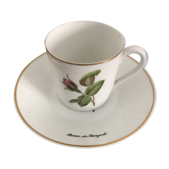 Old coffee cup with saucer / pettie plate