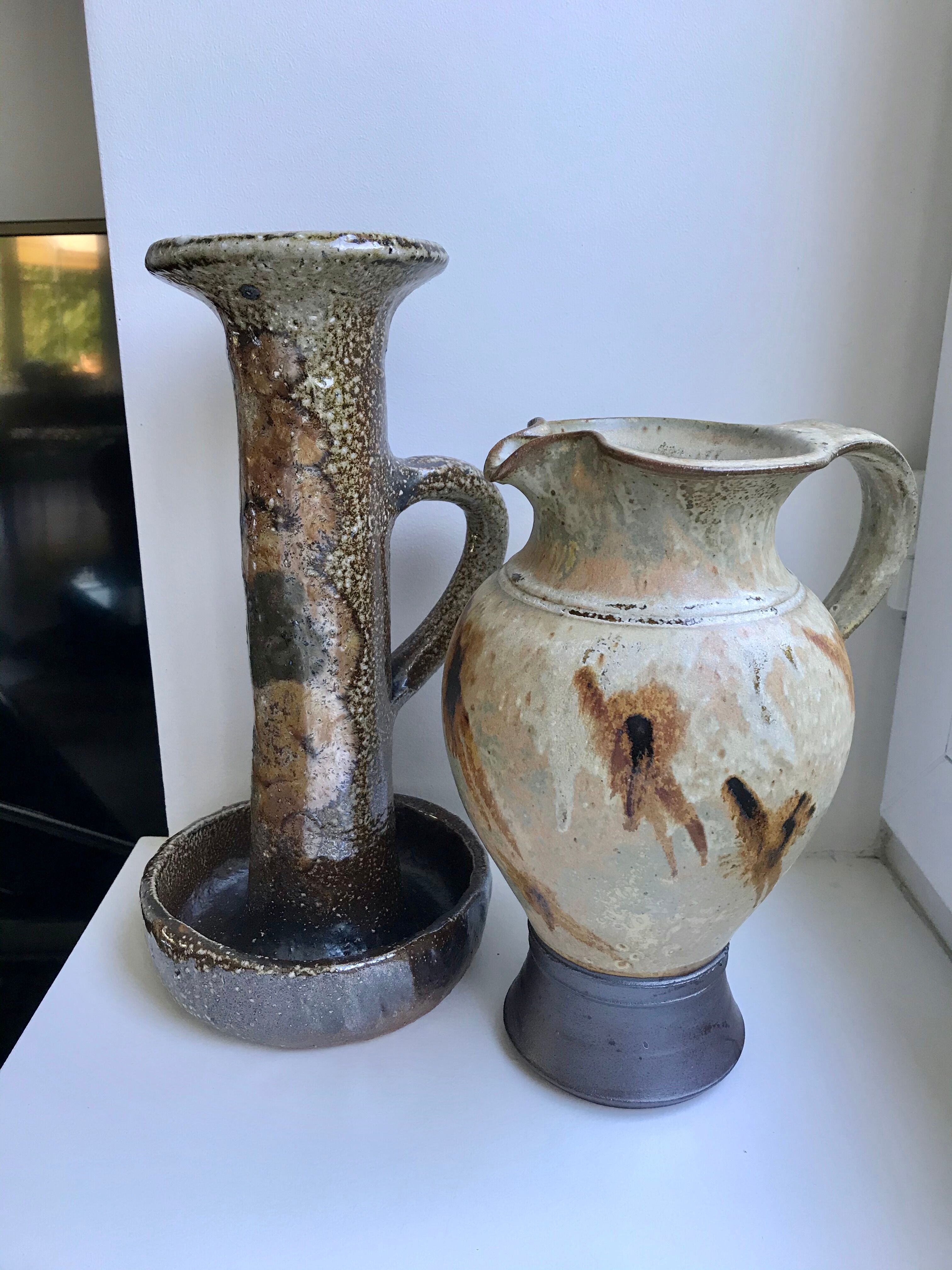 Pichet / broc en céramique / poterie émaillé années 60-70 signé