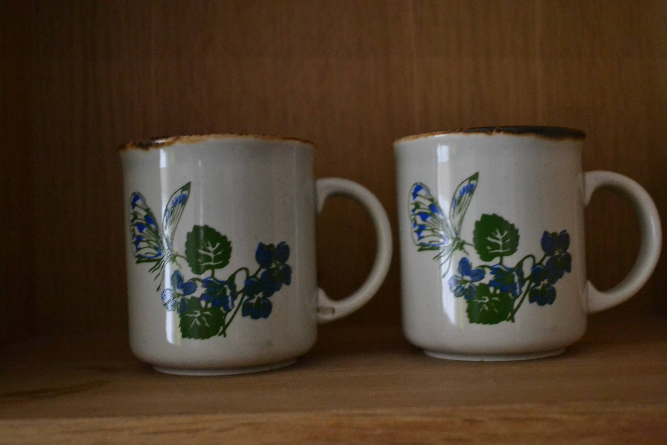 Lot de 2 tasses anglaises