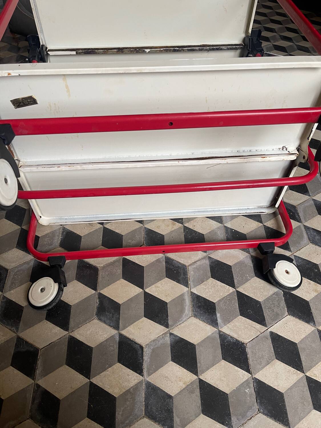 Louis Lucien Lepoix server