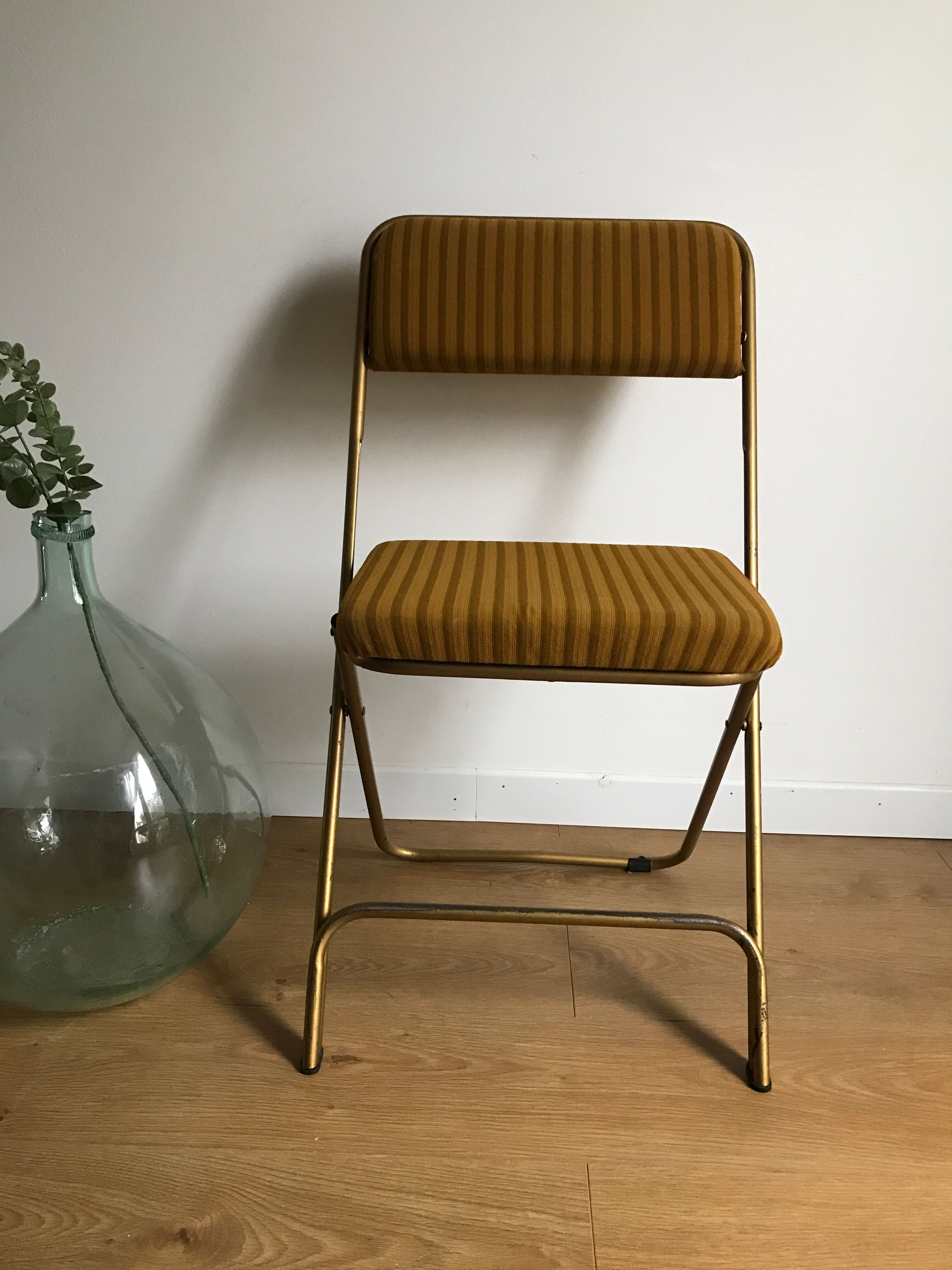 Vintage folding chair lafuma chantazur with striped gold fabric