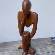 Wooden statuette sculpture, free form