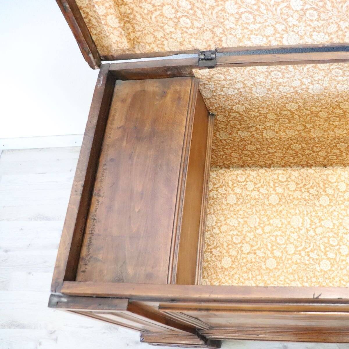 A Majestic Italian Chest From The Early 20th Century.