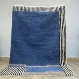 Berber rug in pure wool, size 150 x 250 cm